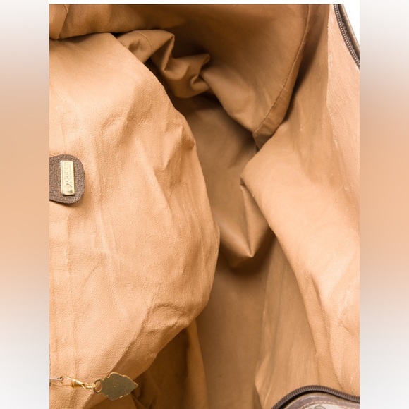 Vintage Gucci duffle bag - Picture 2 of 10